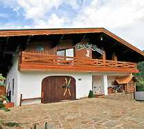 Гостиница Райский Домик - Красная Поляна, Защитников Кавказа переулок, 45