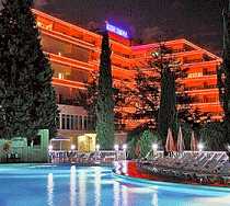 Гостиница Южное Взморье - Адлер, Калинина улица,1