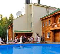 Гостиница Зеленый Дом - Мирный, Боровая улица, 2