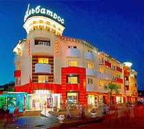 Гостиница Альбатрос - Анапа, Горького улица, 9А / Гребенская улица, 3А