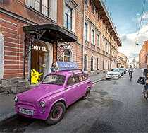 Гостиница Друзья у Гостиного Двора - Санкт-Петербург, Ломоносова улица, 3