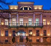 Гостиница Особняк Брюллова - Санкт-Петербург, Лейтенанта Шмидта набережная, 37