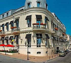 Гостиница Отель де Пари Одесса М-Галлери бай Софител - Одесса, Екатерининская площадь, 4/1