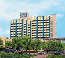 Гостиница 7 Дней - Каменец-Подольский, Соборная улица, 4