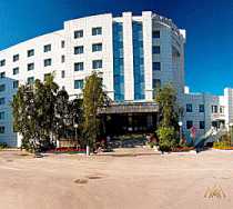 Гостиница Тыгын Дархан - Якутск, Аммосова улица, 9